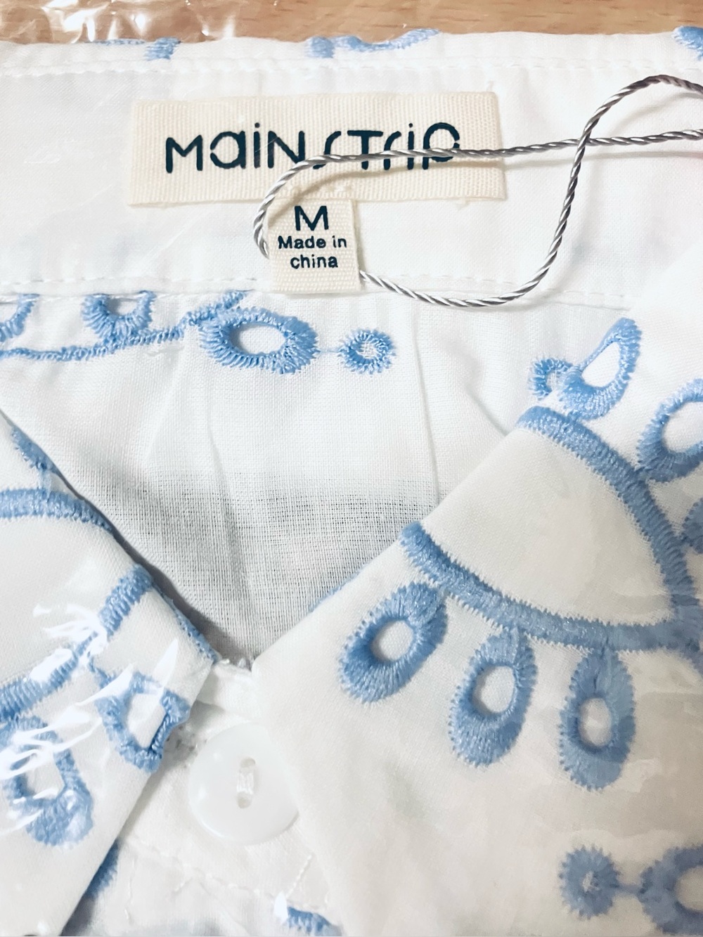 Main Strip White Button-Down Shirt with Light Blue Eyelet Embroidery - Picture 6 of 6